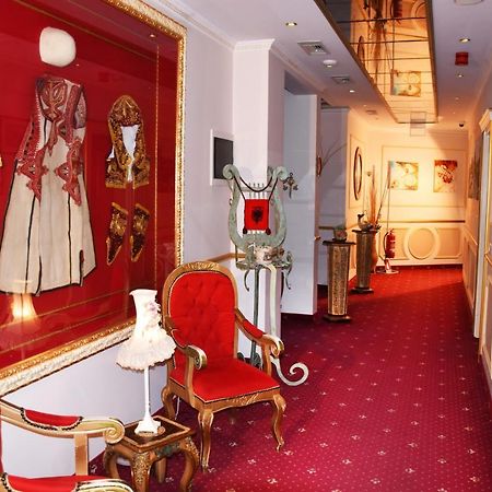 2 Kitarrat Boutique Hotel & Spa Durrës 외부 사진