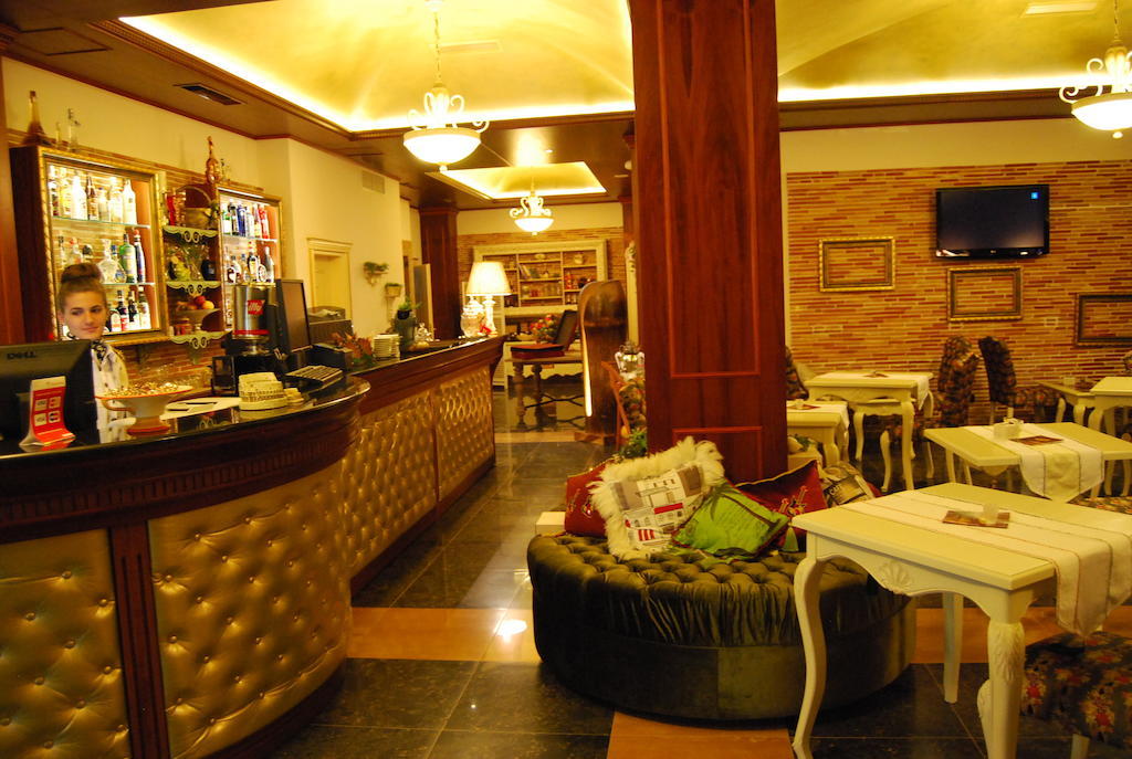 2 Kitarrat Boutique Hotel & Spa Durrës 외부 사진