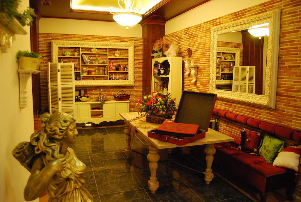 2 Kitarrat Boutique Hotel & Spa Durrës 외부 사진