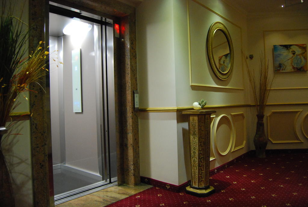 2 Kitarrat Boutique Hotel & Spa Durrës 외부 사진