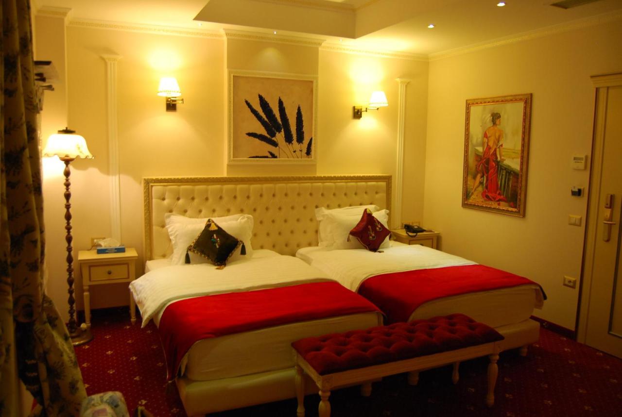 2 Kitarrat Boutique Hotel & Spa Durrës 외부 사진