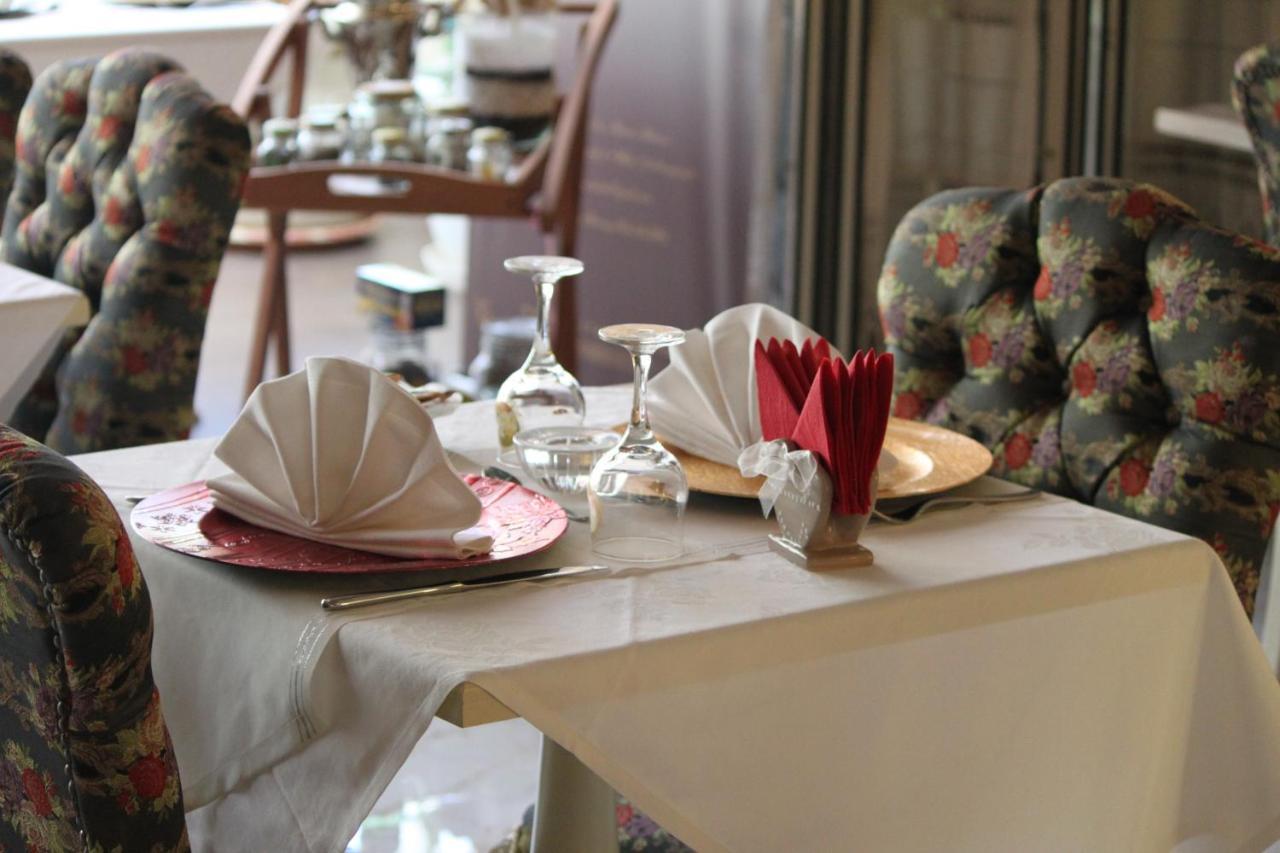 2 Kitarrat Boutique Hotel & Spa Durrës 외부 사진